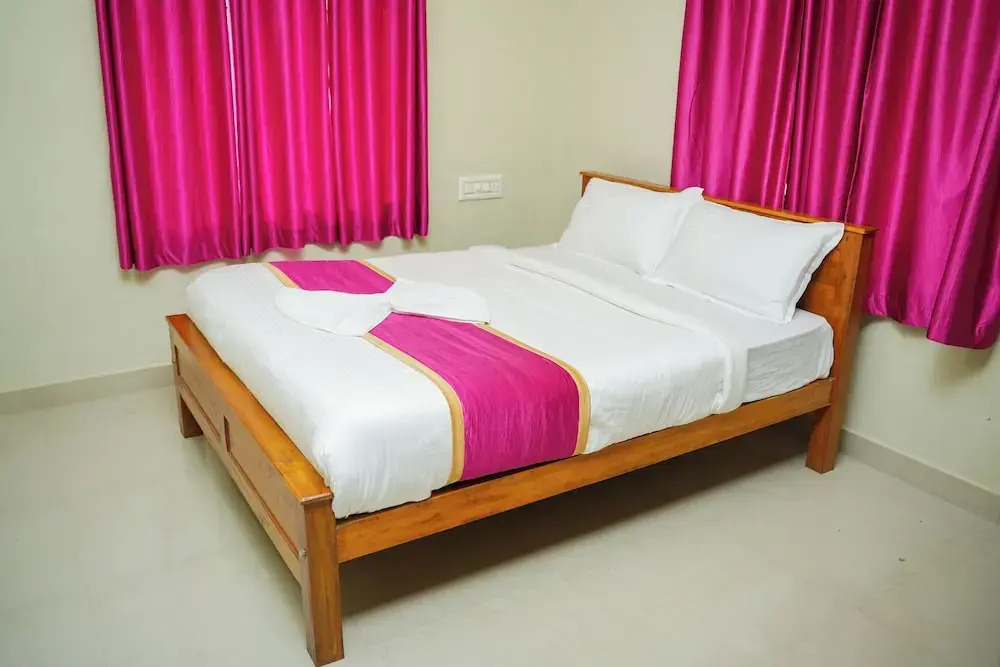 GMR Suites