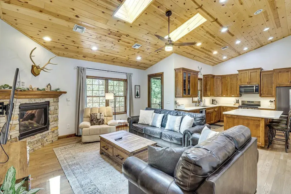 Porch, Fire Pit: 'pine View Retreat' in Lakeside!