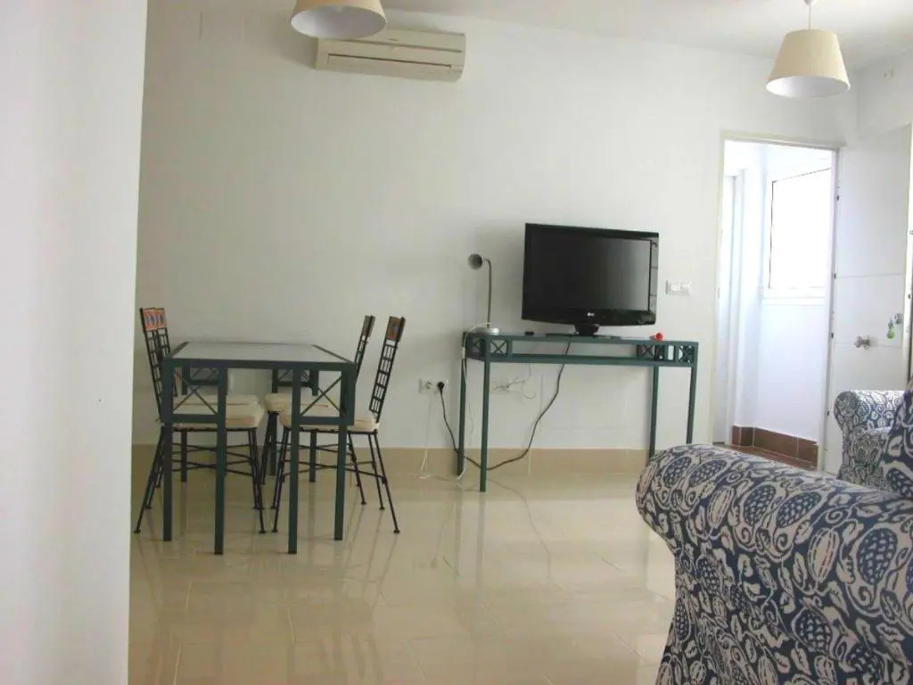 Apartamentos Guga RTA A CA 00267 AT Edif Complejo 2 Llaves Playa