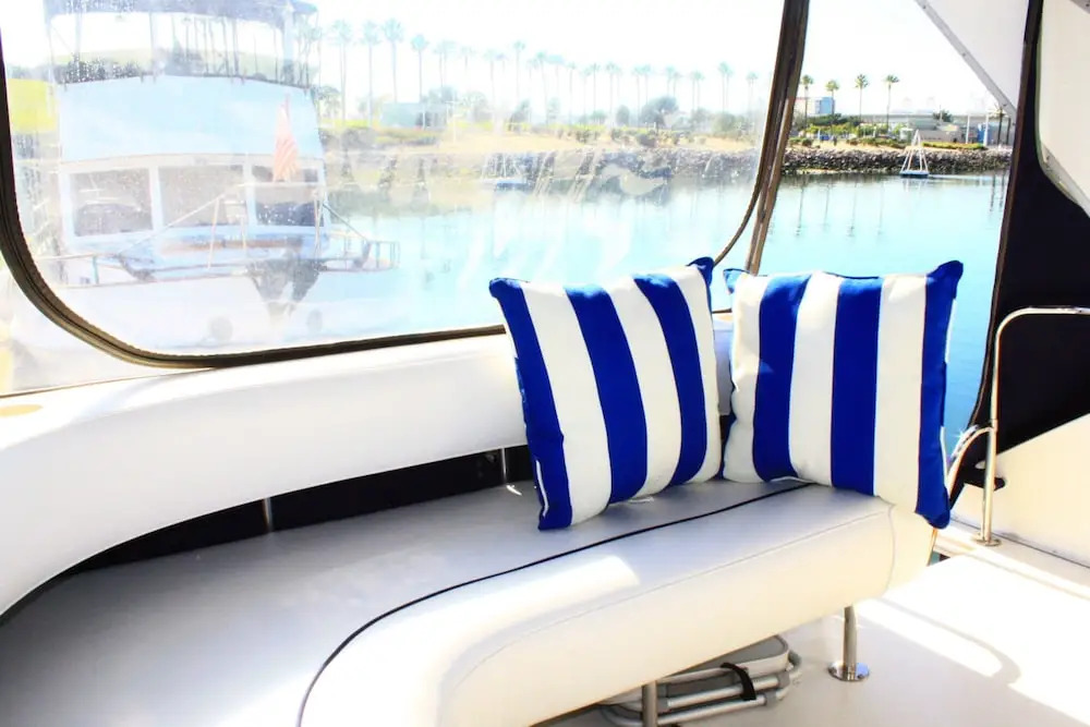 Dockside Boat & Bed Long Beach