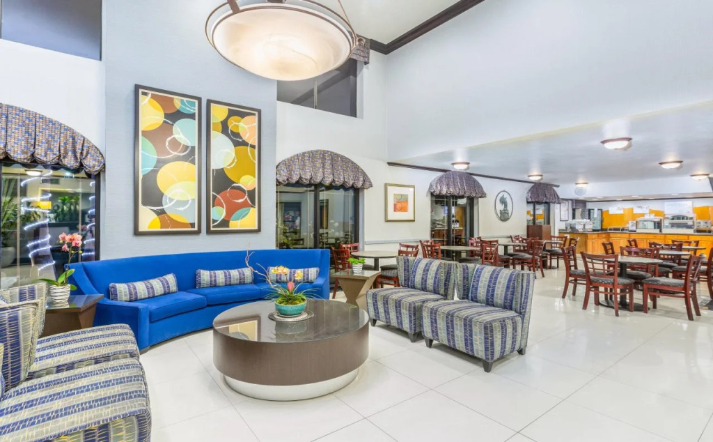 Holiday Inn Express San Diego - Sea World Area by IHG