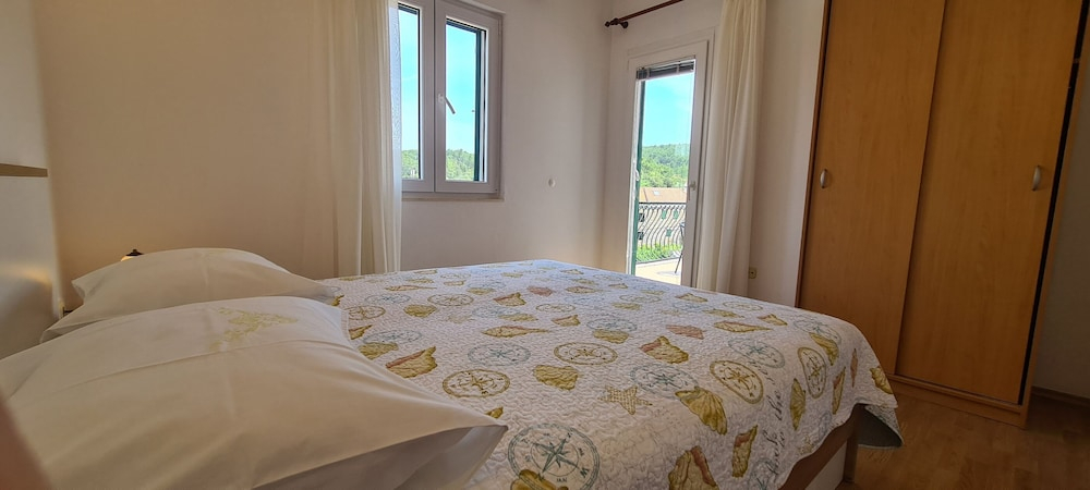 Apartment Sea View