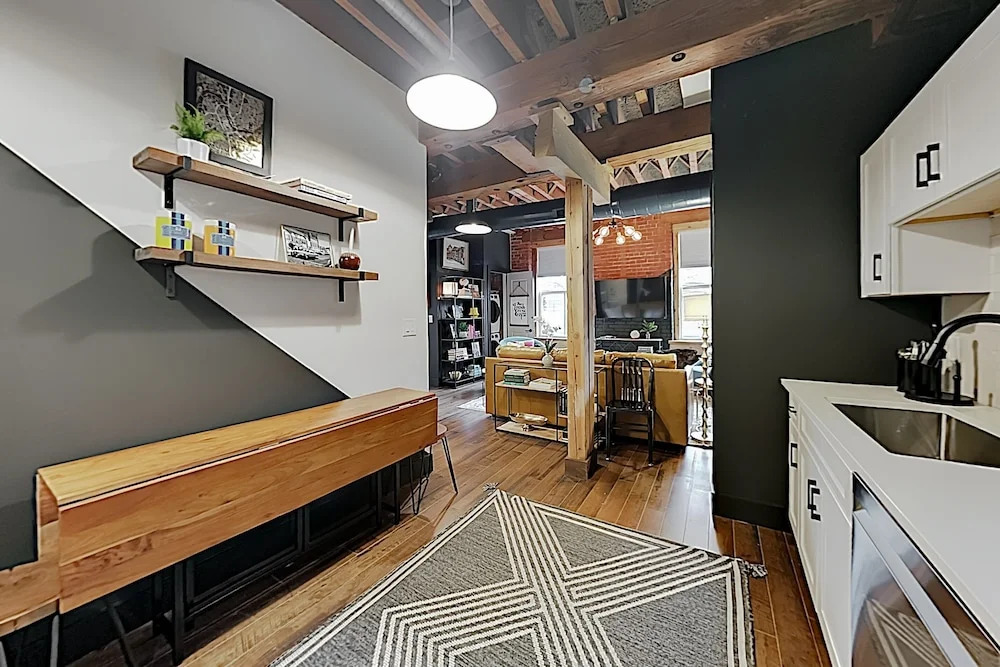 New Listing! Chic 1865 W/ Rooftop Deck 2 Bedroom Condo