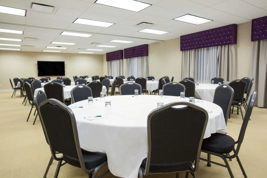Radisson Hotel Edmonton Airport
