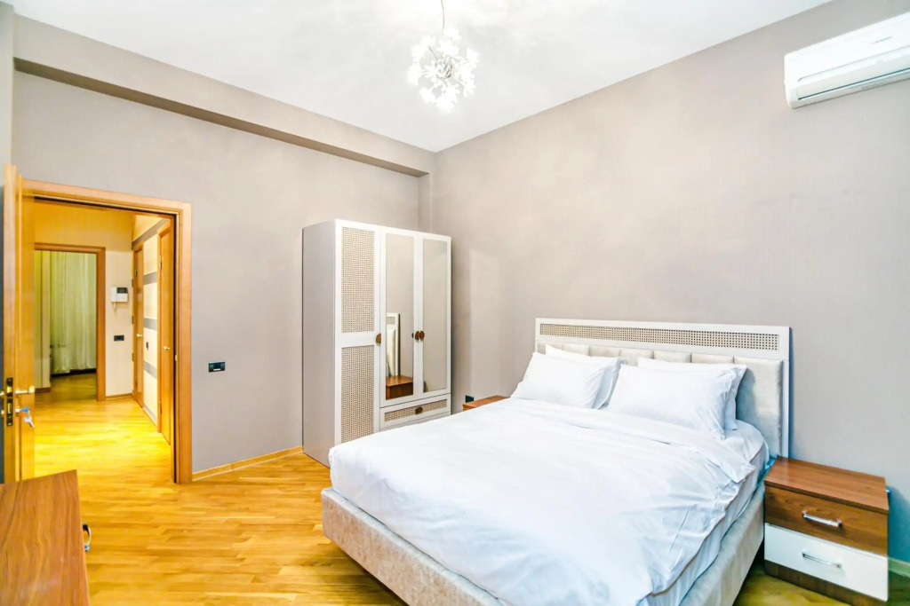 Zarifa Aliyeva str. 28 M63 Daire