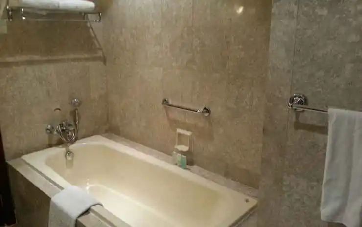 Time square luxury suites