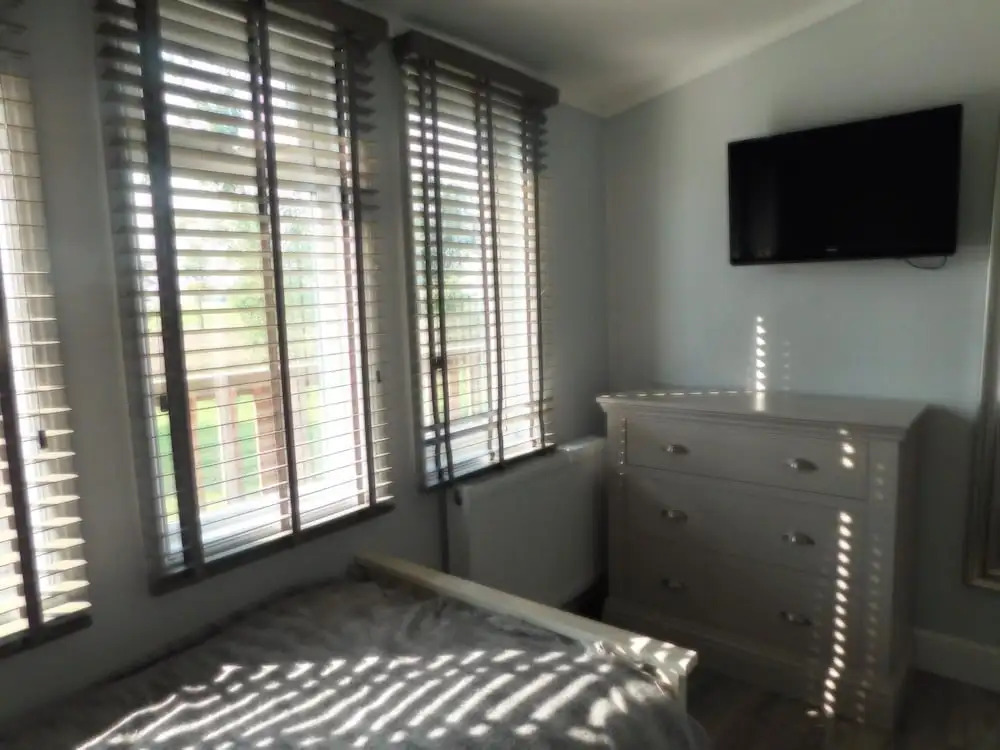 Spacious 2-bed Lodge in Bury Saint Edmunds
