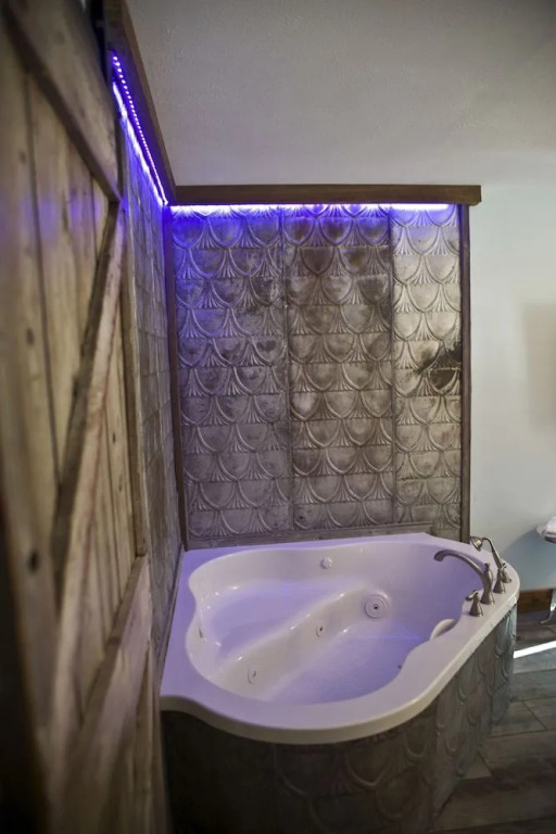 Maxwell Mansion Hotel