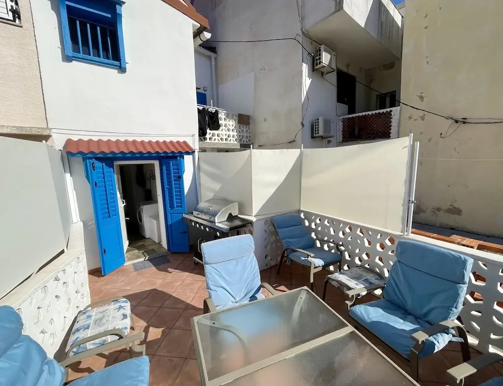 Holiday House Baska Hill