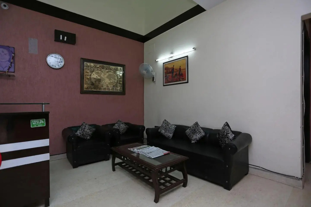 OYO 3662 Galaxxy Inn