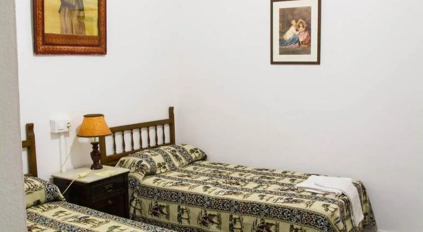 Pensión San Benito Abad