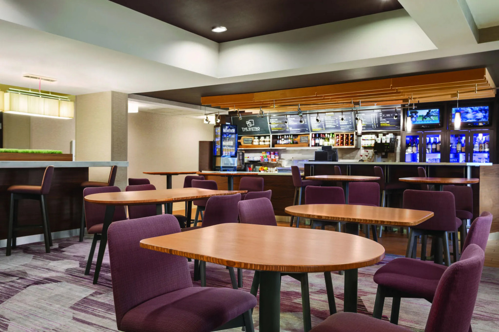 Courtyard by Marriott Springfield