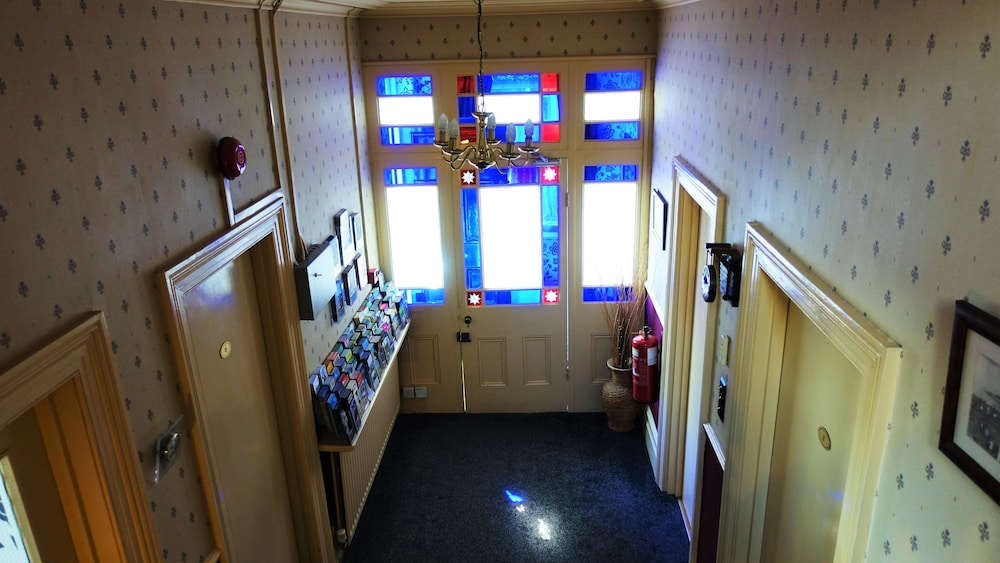 Oakover Guest House