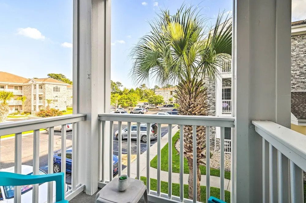 Colorful Myrtle Beach Golf Club Condo w/ Pool