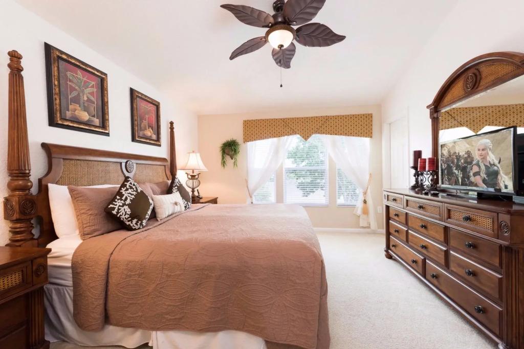 Windsor Hills by Select Vacation Villas
