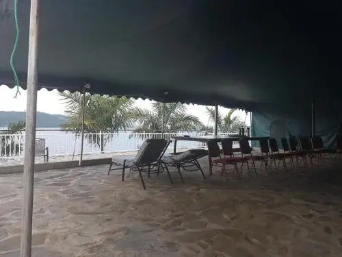 Moriah Hill Resort