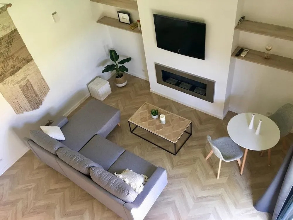Ô huis clos