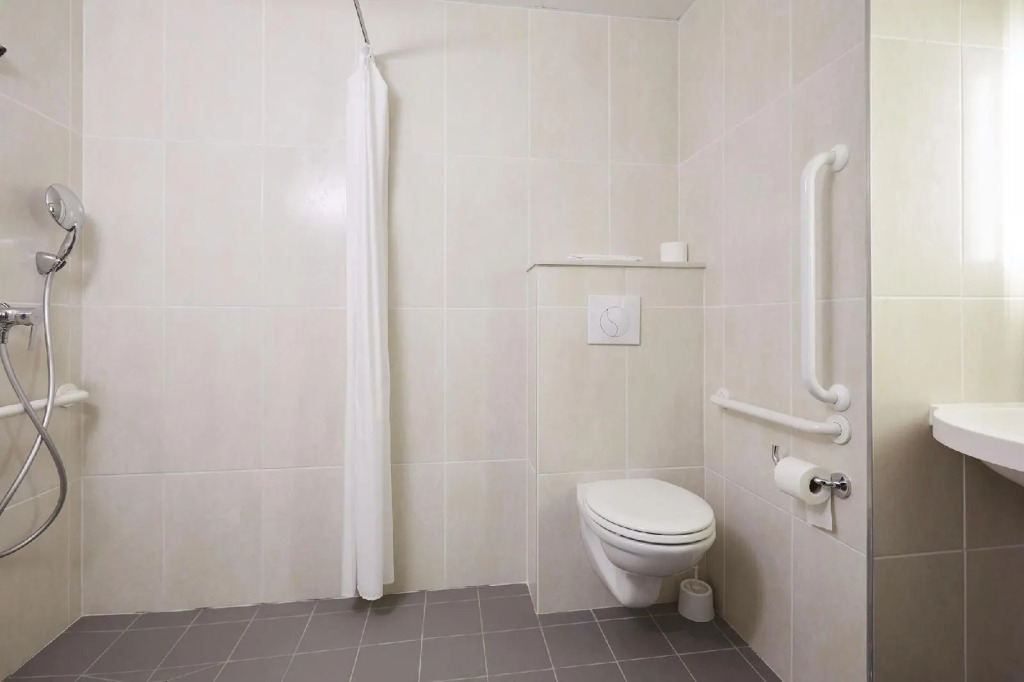 B&B HOTEL Evreux