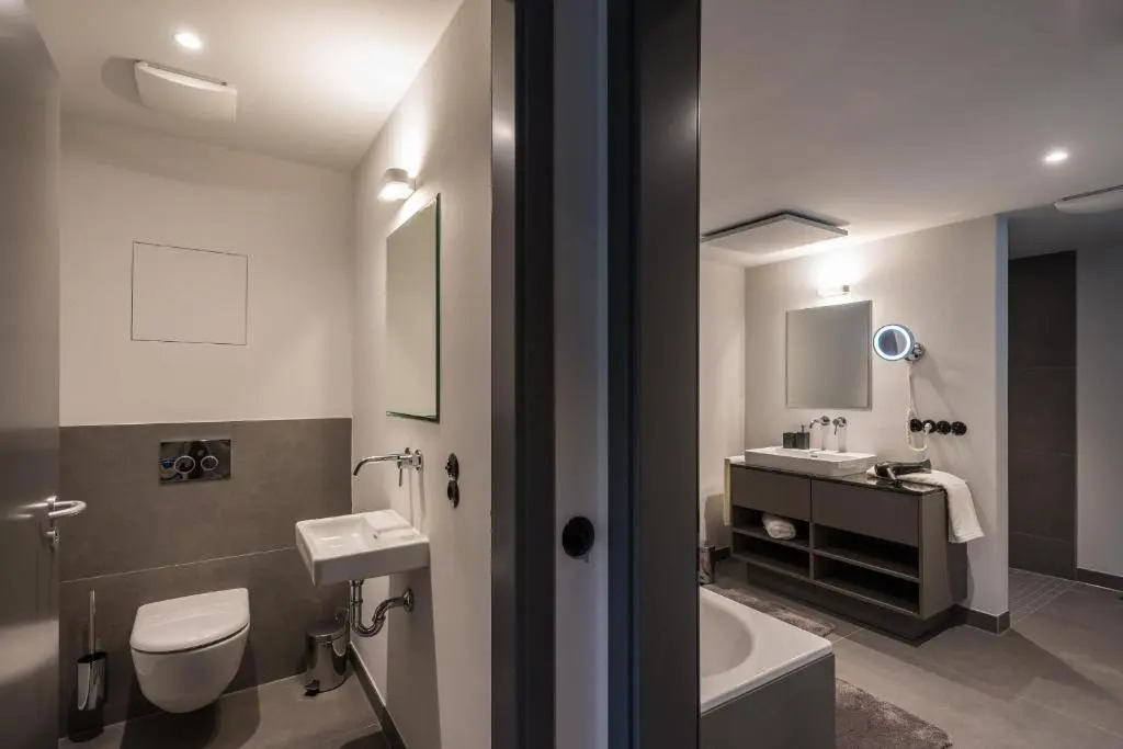 Golden Ball, Exclusive Serviced Apartments Munich