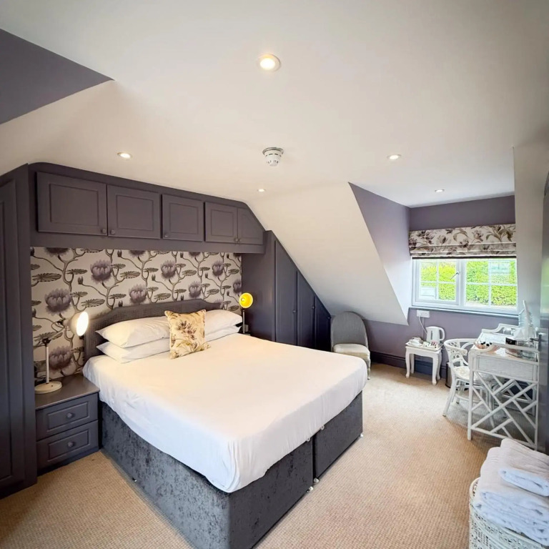 The Crescent Turner Hotel