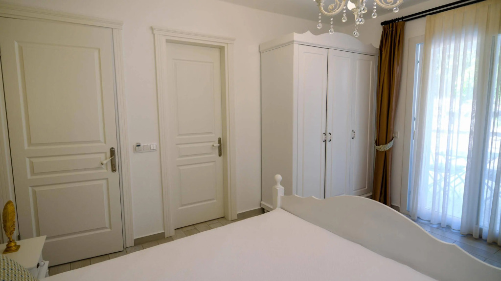 Selin Hotel
