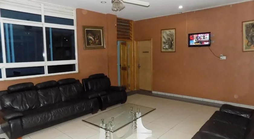 Aponye Hotel