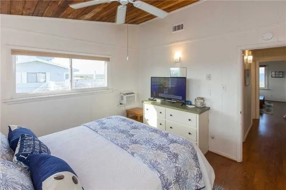 Blanchard - 4 Br Home