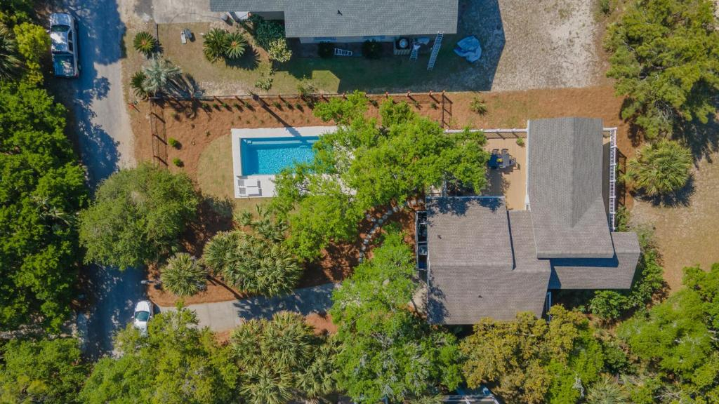 721 Sea Dragon Ln