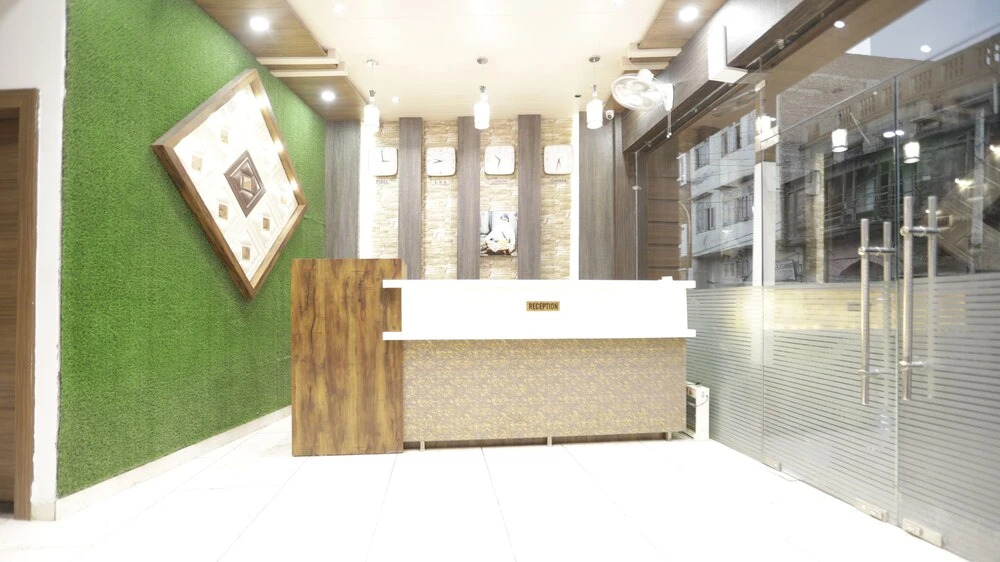 OYO 77326 Hotel Royal View