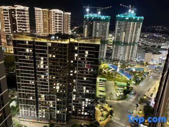 Phong Linh Homestay 30 apartments Vinhomes Grand Park