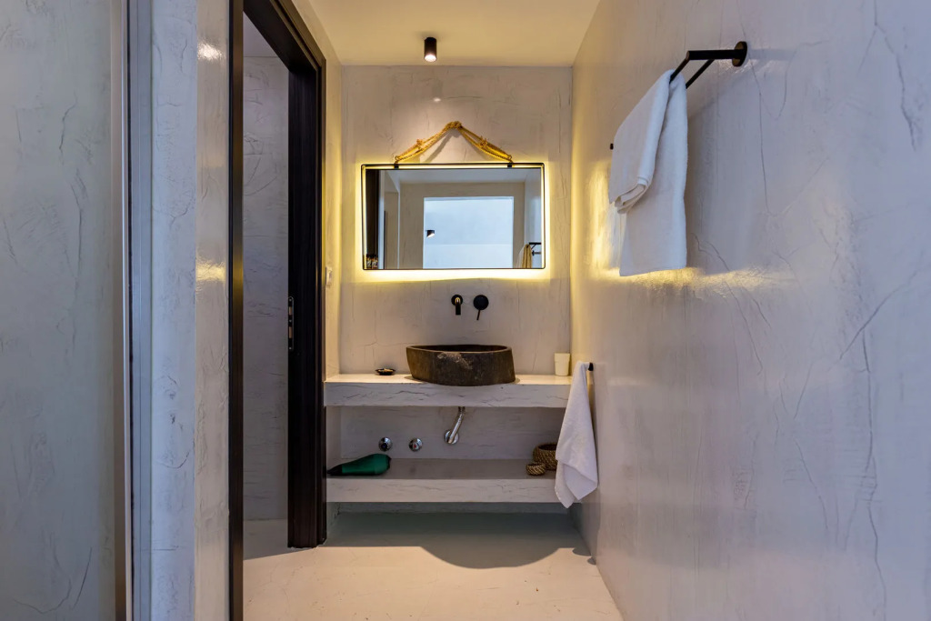 Casa Bloo Adults Only by Still Collection