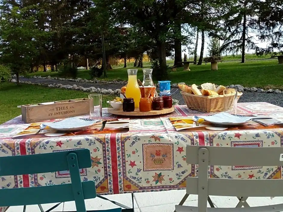 LAnagramme, chambres, table dhôtes et gîte pour adultes, naturistes ou non