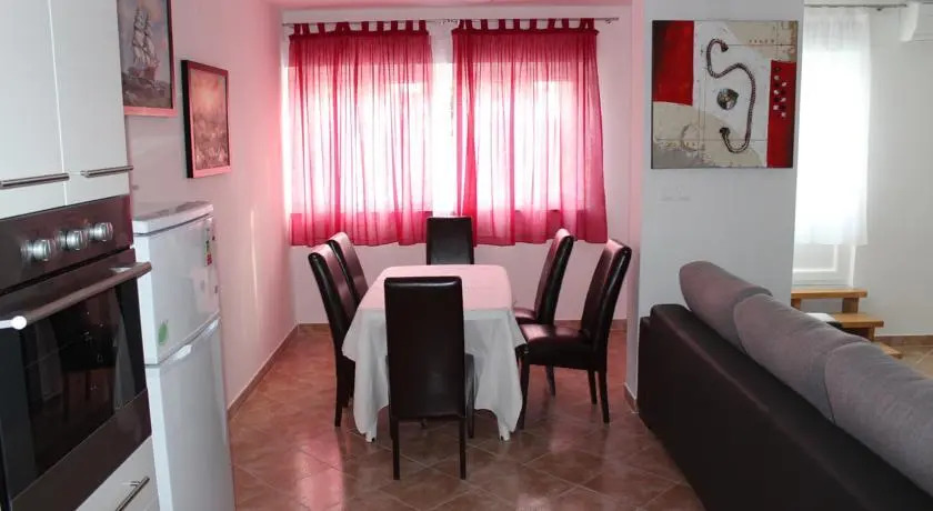 Apartments Kardum