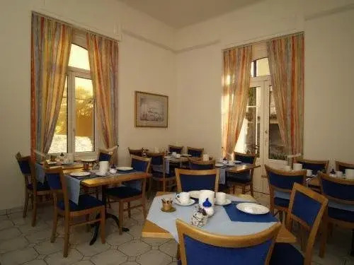 Hotel Alexandra