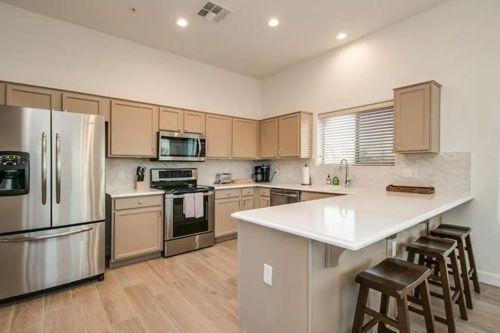 Breathtaking Views & Htd Pool in Fountain Hills!