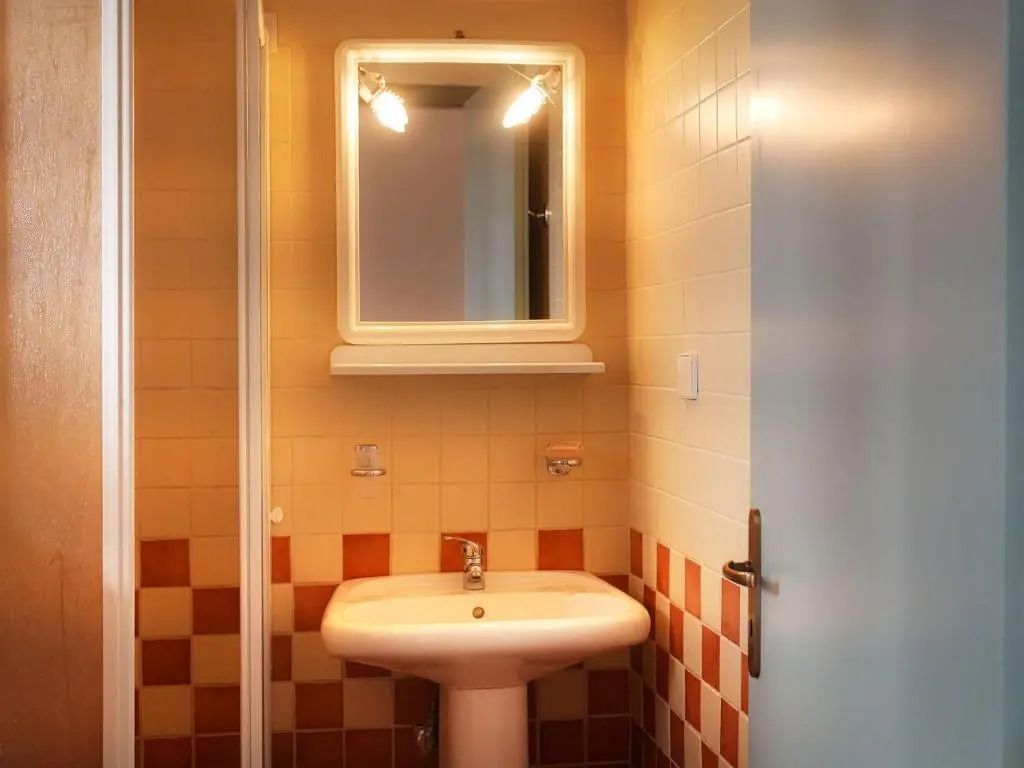 Areti Aparthotel