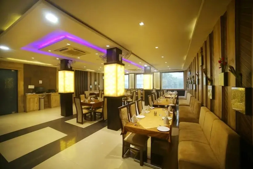 Goroomgo Galaxy Mathura