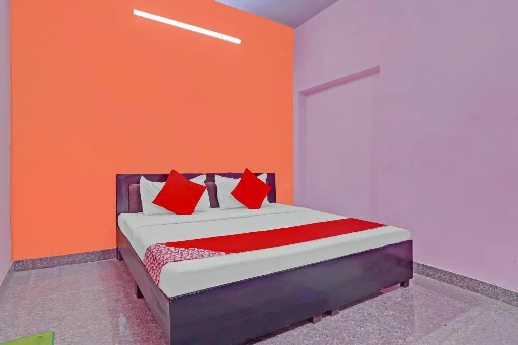 OYO Flagship 83438 Hotel Dream Empire