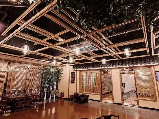 Xinwei Hot Spring Hotel
