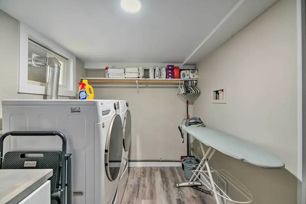 Fresh Downtown Longmont Apartment - Walk to Main!