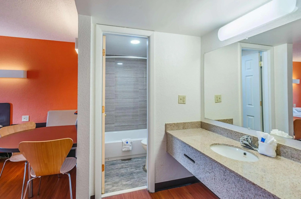 Motel6 Winchester, VA
