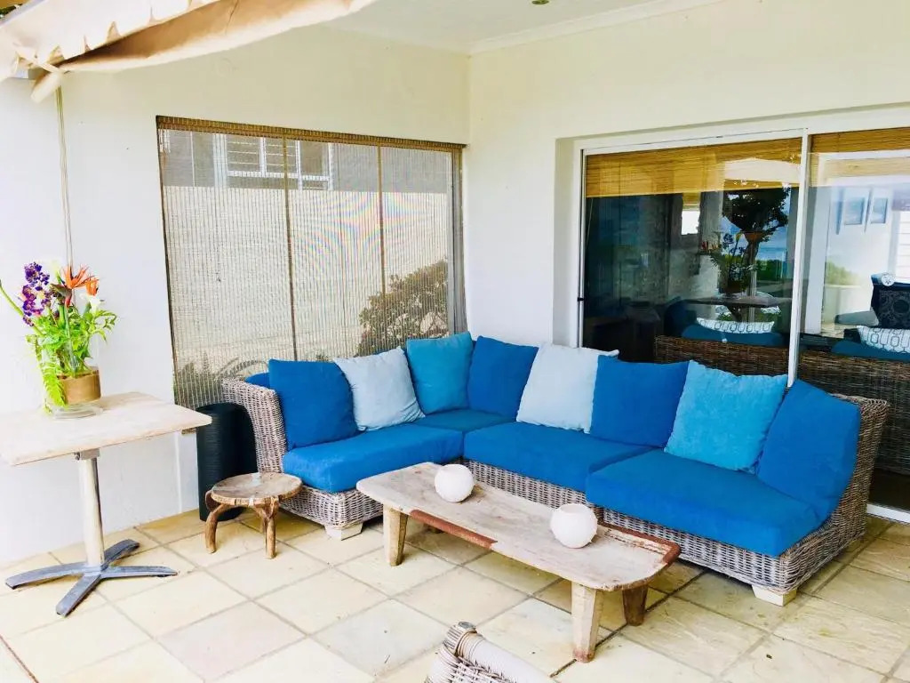 99 Beachyhead Drive, Plett