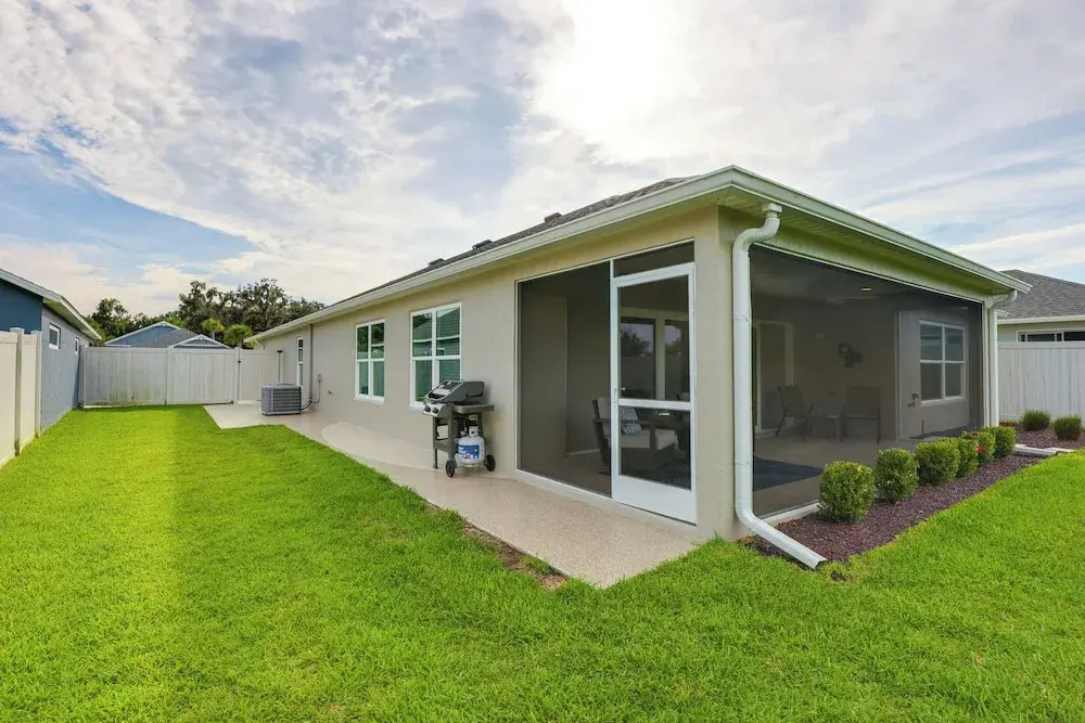 Golf Cart & Home Office: The Villages Retreat!