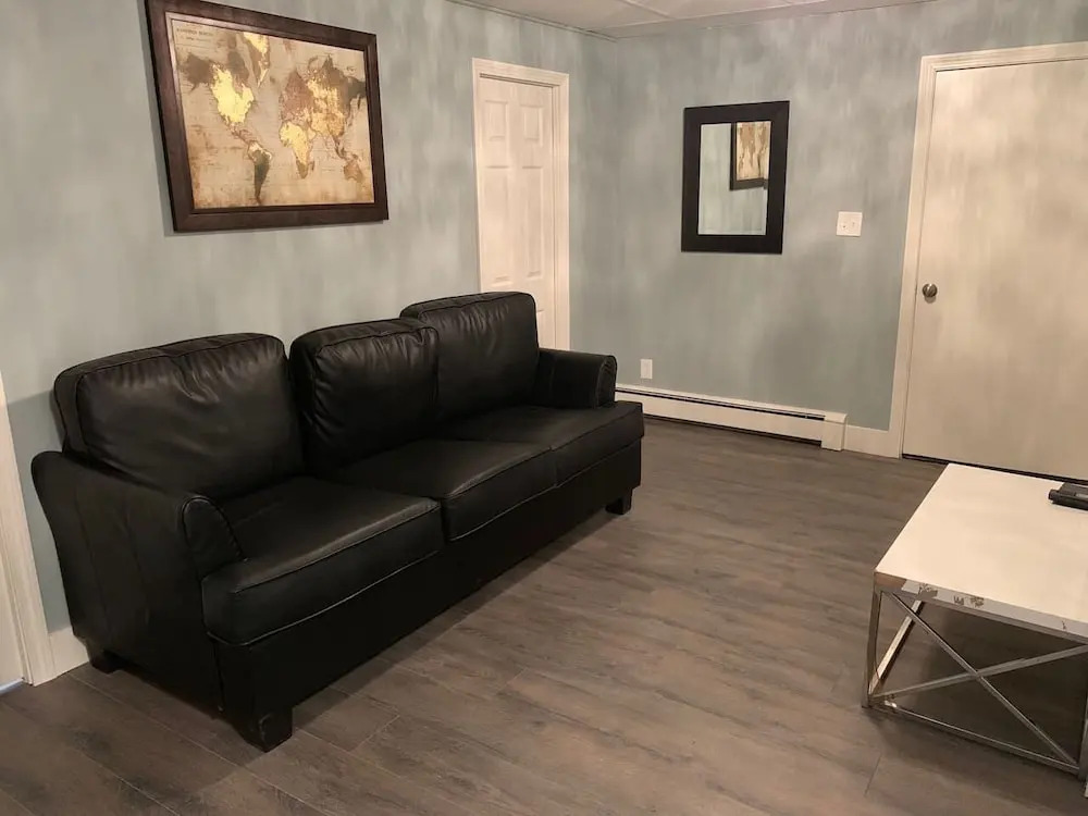 Downtown Boston 4bed 2 Full Bath Condo North End