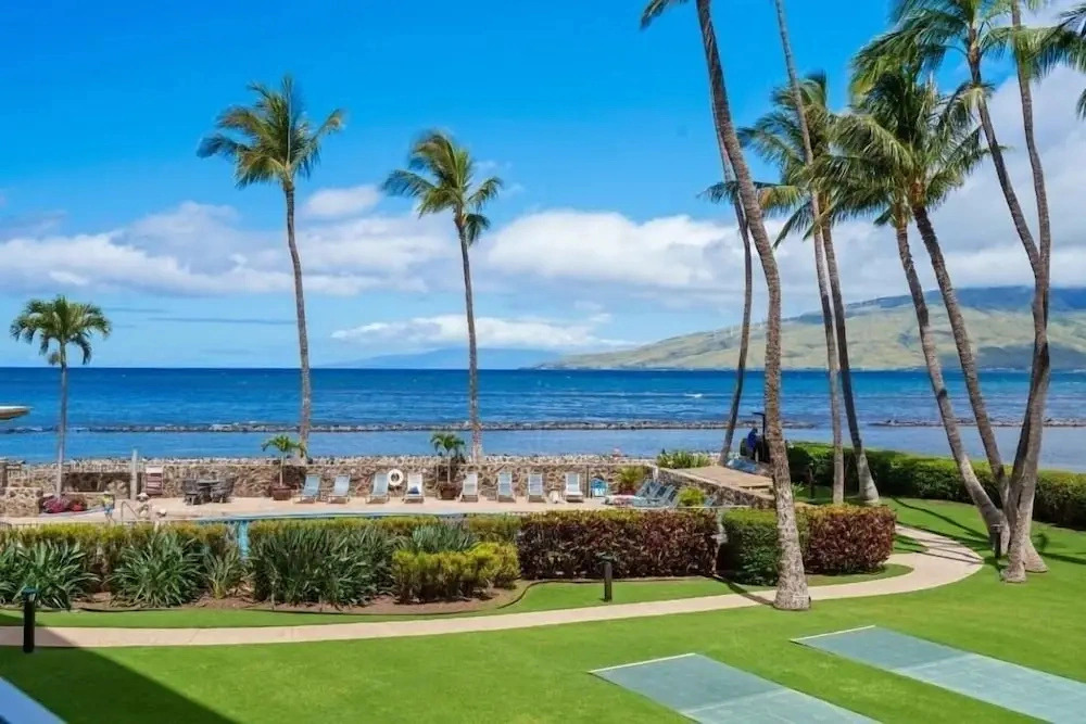 Menehune Shores, #206 2 Bedroom Condo