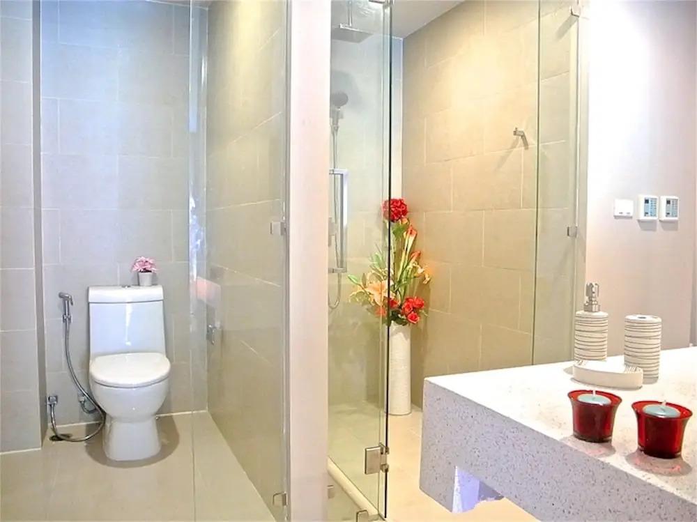 The Ark Karon 1 bedroom Apartment Pool Access