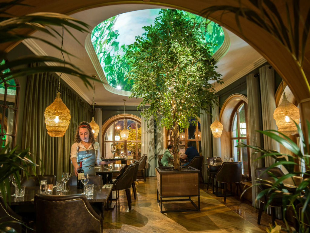 Killarney Plaza Hotel & Spa