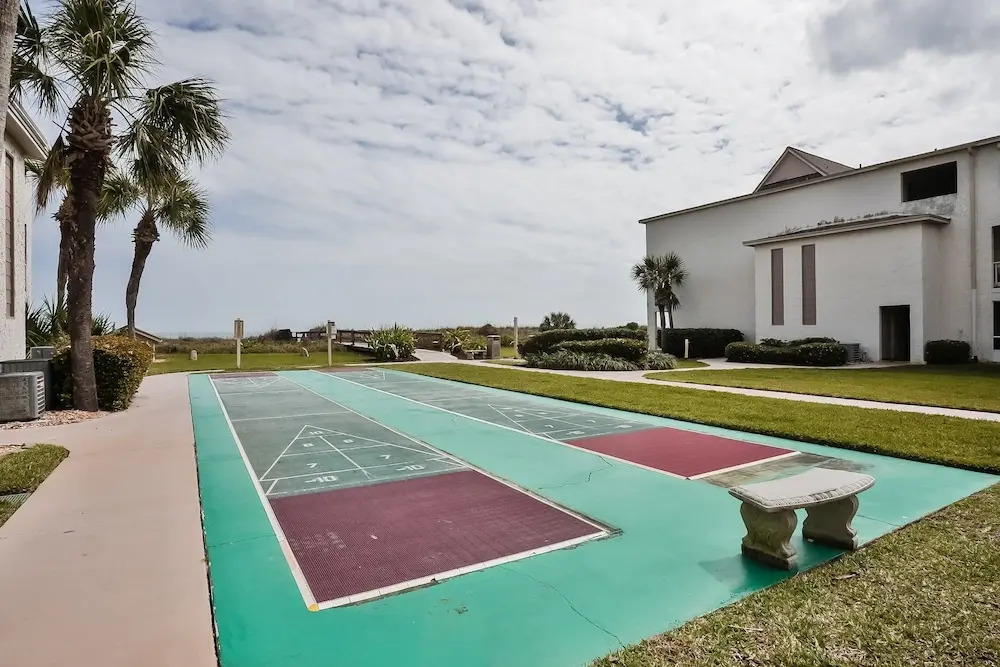 Oceanfront Townhouse With Shared Pools, Ocean View, Wifi, W/d, and Central AC
