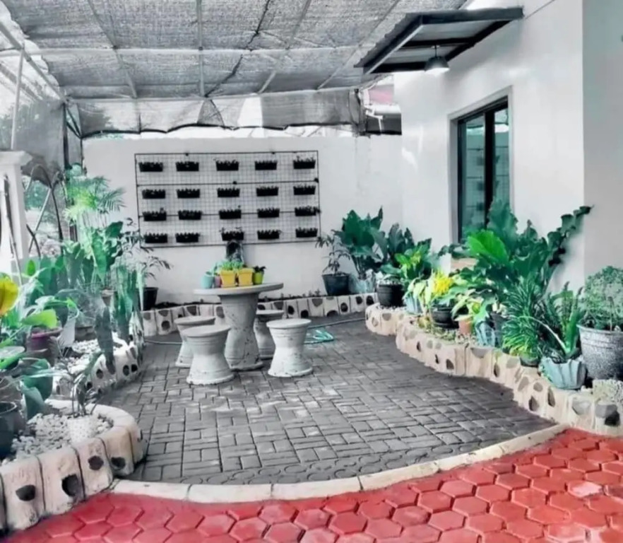 Bloomstone 3BR Family Suite Comfort & Convenience in General Santos City