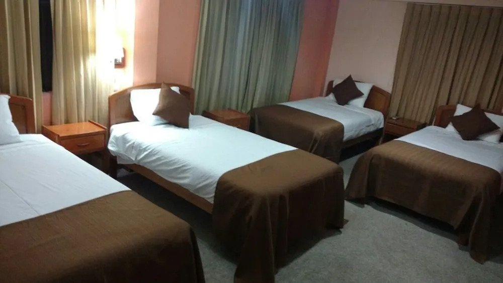 Premier Plaza hotel
